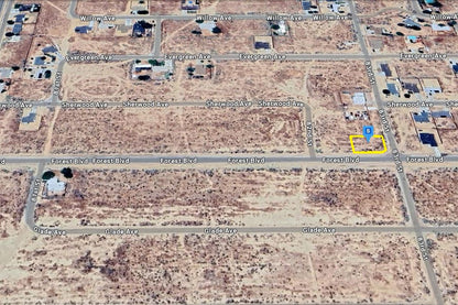 0.24 Acre California City, Kern County, CA (Power, Water, & Paved Road)