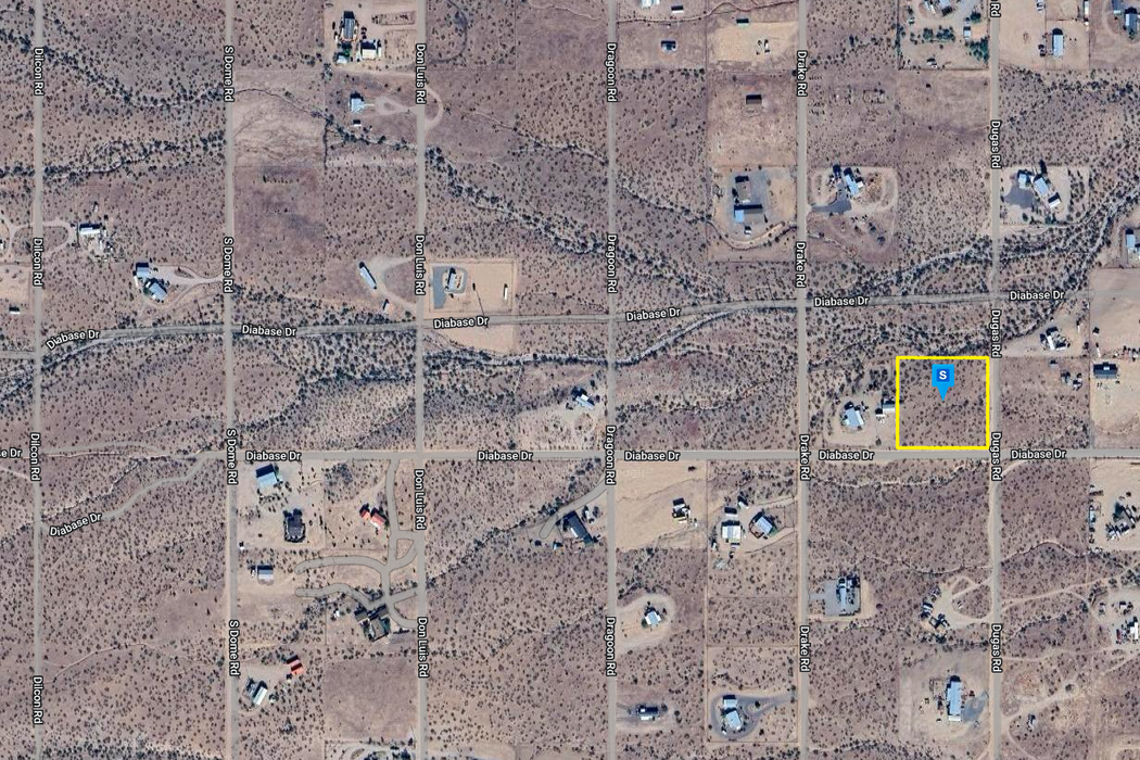 2.21 Acres Golden Valley, Mohave County, AZ (Power)