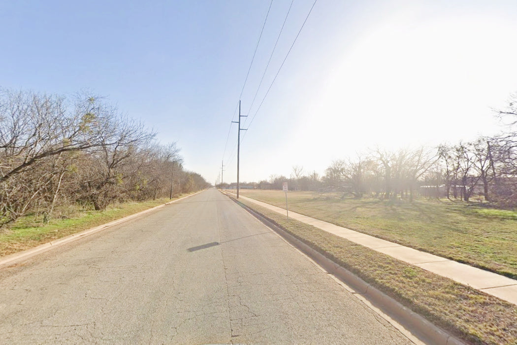 0.13 Acre Abilene, Taylor County, TX (Power, Water, & Paved Road)
