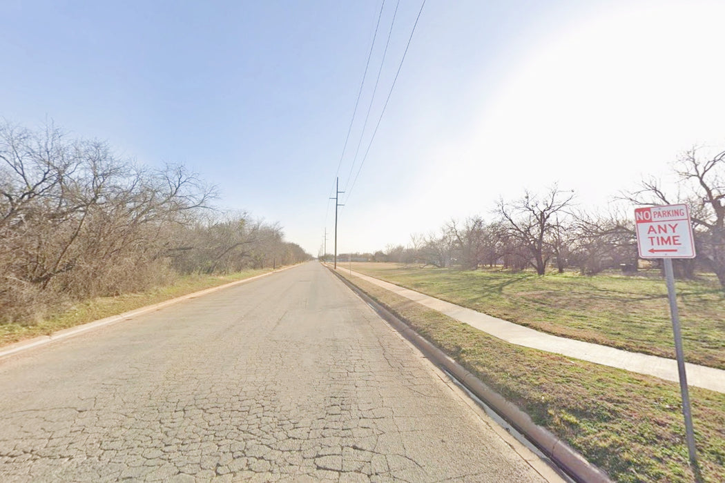 0.13 Acre Abilene, Taylor County, TX (Power, Water, & Paved Road)