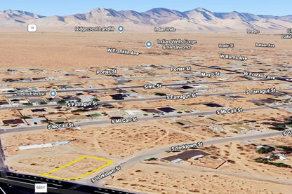 0.16 Acre Ridgecrest, Kern County, CA (Power, Water, & Paved Road)