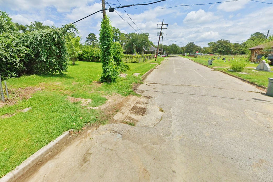 0.14 Acre Beaumont, Jefferson County, TX (Residential-Commercial Lot, Power, Water, & Paved Road)
