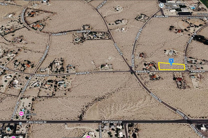 1.47 Acres Borrego Springs, San Diego County, CA (Power, Water, & Paved Road)