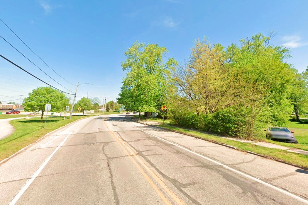 0.12 Acre Elkhart, Elkhart County, IN (Power, Water, & Paved Road)