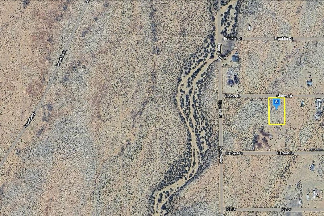 1.02 Acres Golden Valley, Mohave County, AZ (Power)