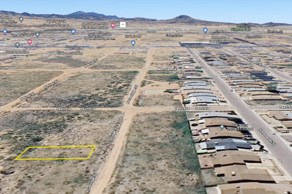 0.11 Acre Kingman, Mohave County, AZ (Power & Water)