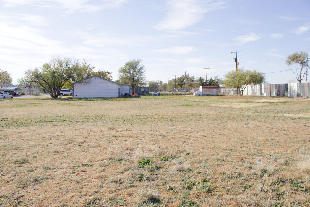 0.19 Acre Lubbock, Lubbock County, TX (Power, Water, & Paved Road)