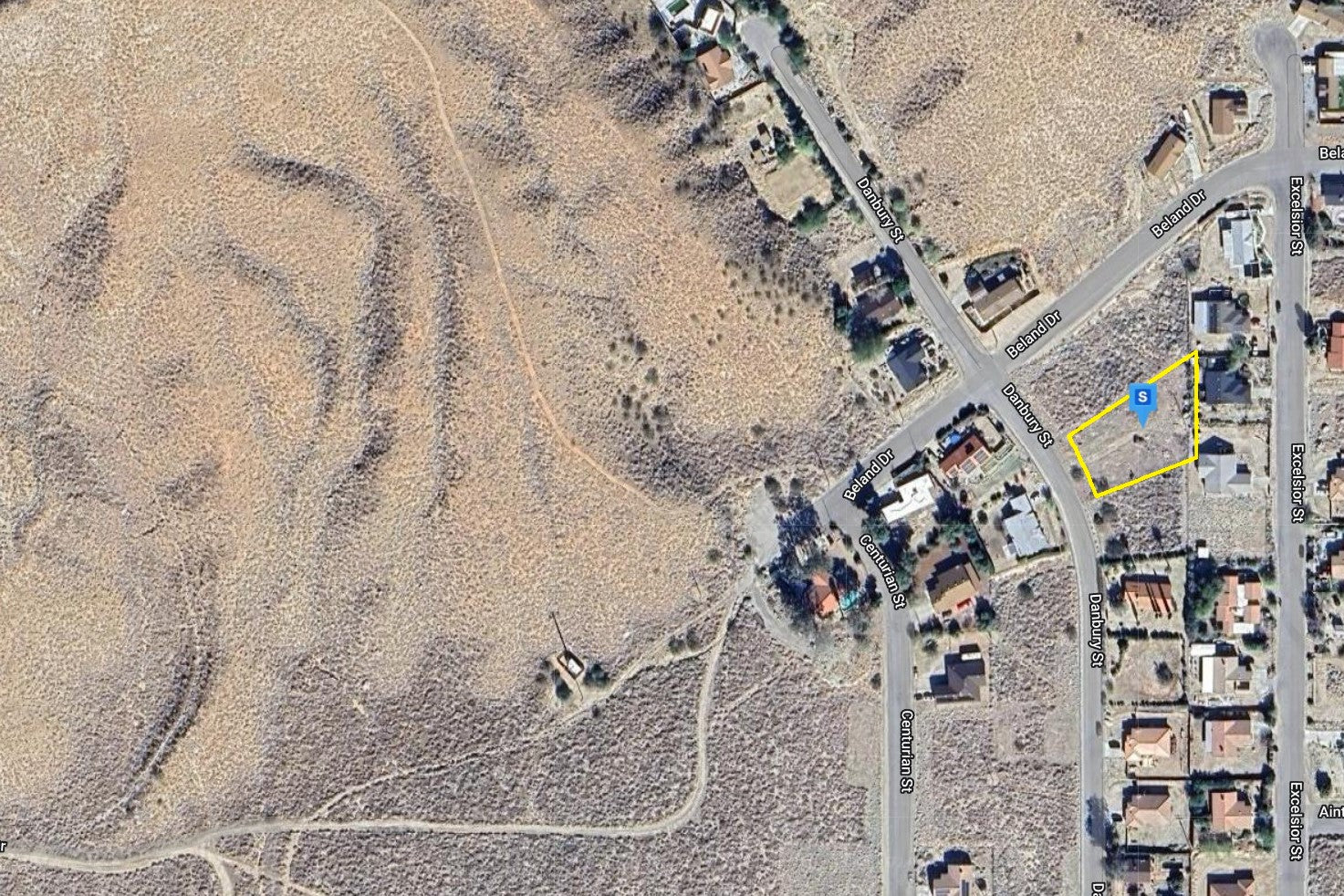 0.48 Acre Whitewater, Riverside County, CA (Power, Water, & Paved Road)