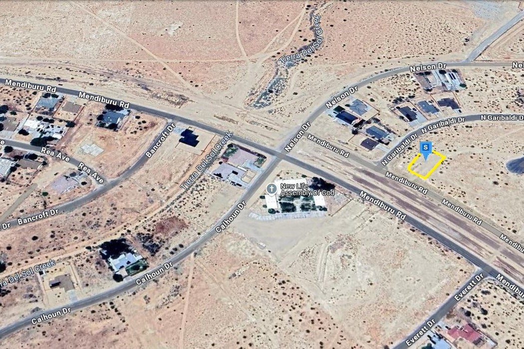 0.21 Acre California City, Kern County, CA (Power, Water, & Paved Road)