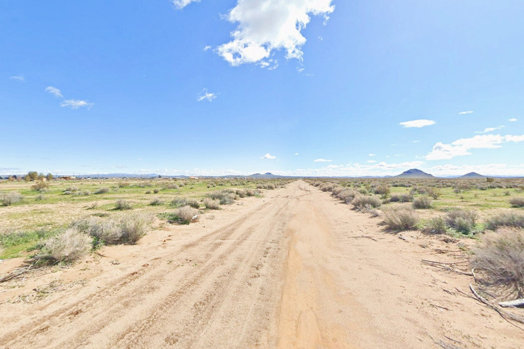 0.22 Acre California City, Kern County, CA (Water)