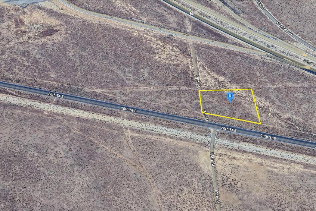 1.84 Acres Mojave, Kern County, CA (Commercial Lot, Power, & Paved Road)
