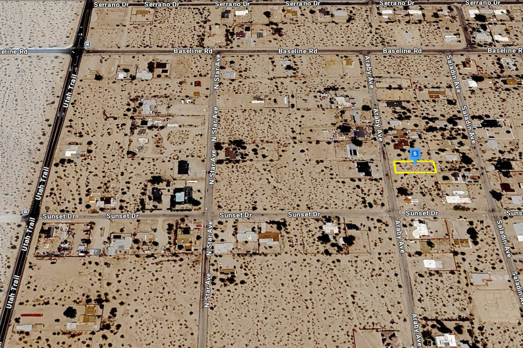 0.21 Acre Twentynine Palms, San Bernardino County, CA (Power, Water, & Paved Road)