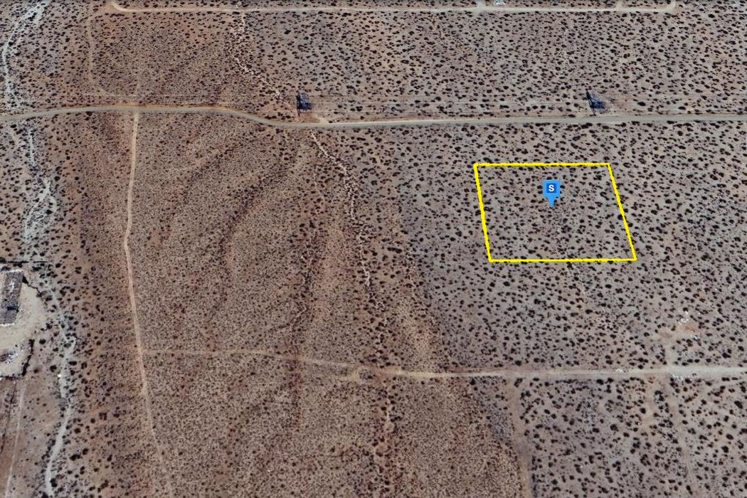 2.50 Acres Llano, Los Angeles County, CA