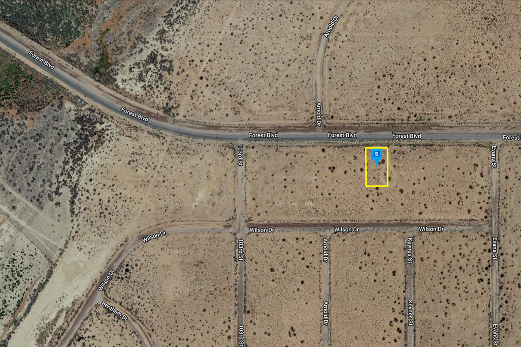 0.25 Acre California City, Kern County, CA (Paved Road)