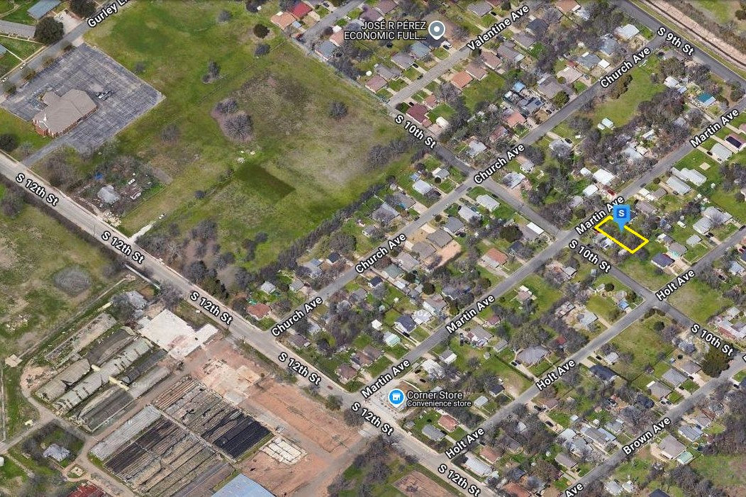 0.14 Acre Waco, McLennan County, TX (Power, Water, & Paved Road)