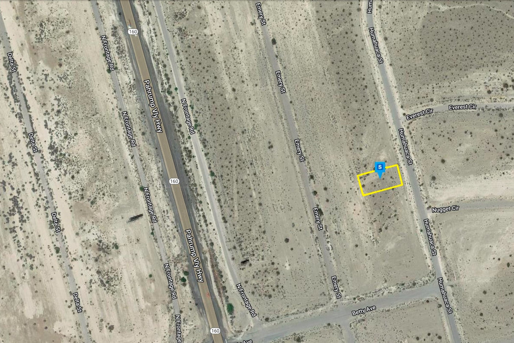 0.26 Acre Pahrump, Nye County, NV (Commercial Lot & Paved Road)