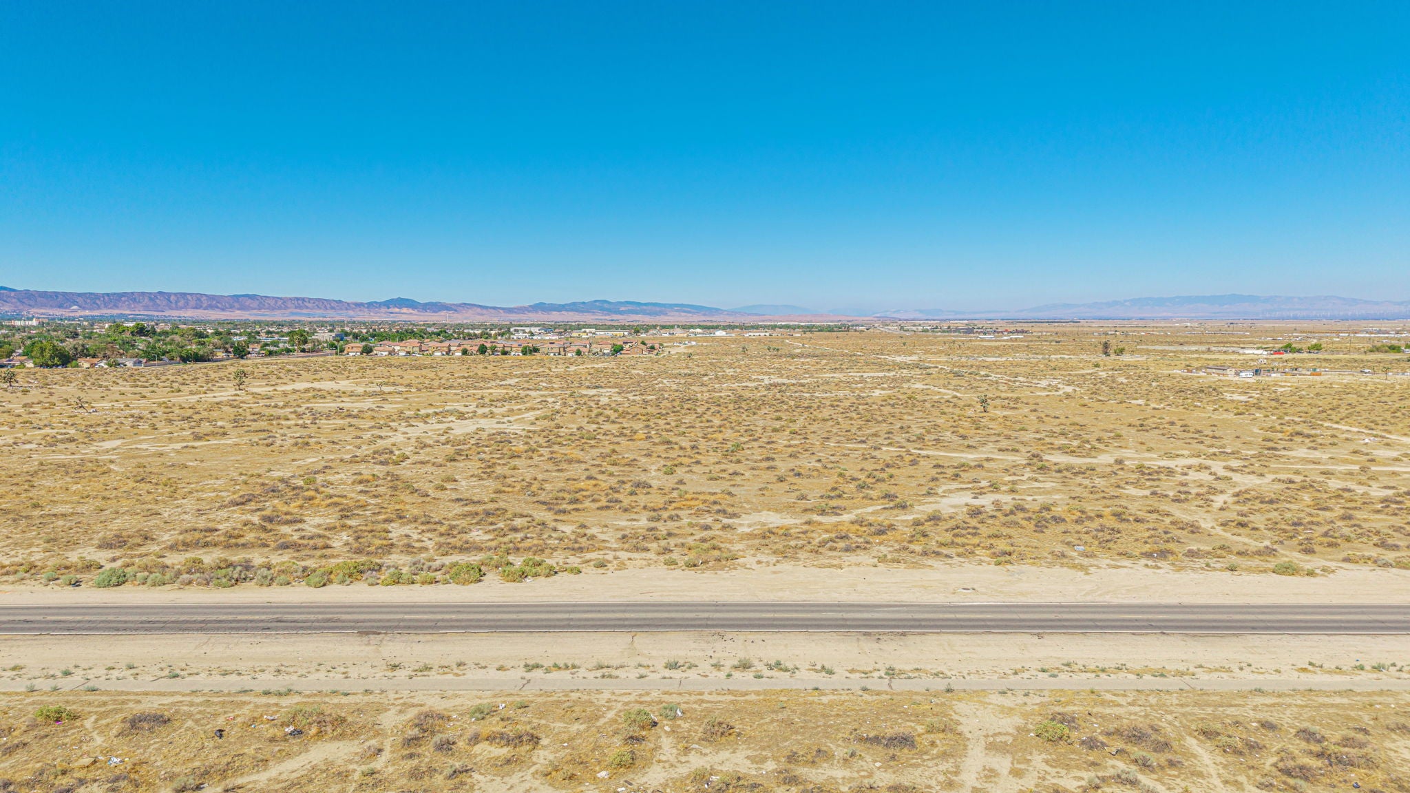 2.03 Acres Lancaster, Los Angeles County, CA (Paved Road)