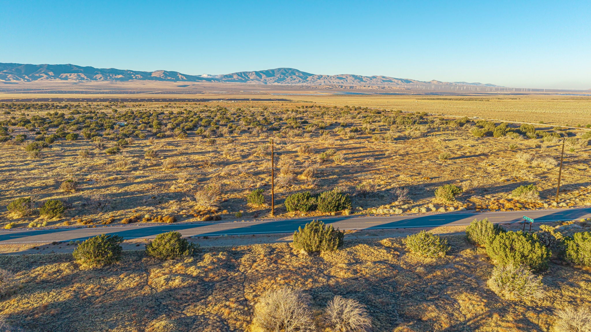 9.77 Acres Lancaster, Los Angeles County, CA (Power)