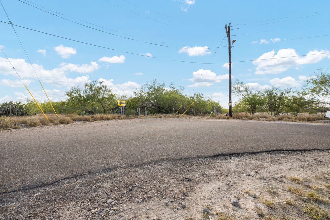 16.26 Acres Rio Grande City, Starr County, TX (Power)