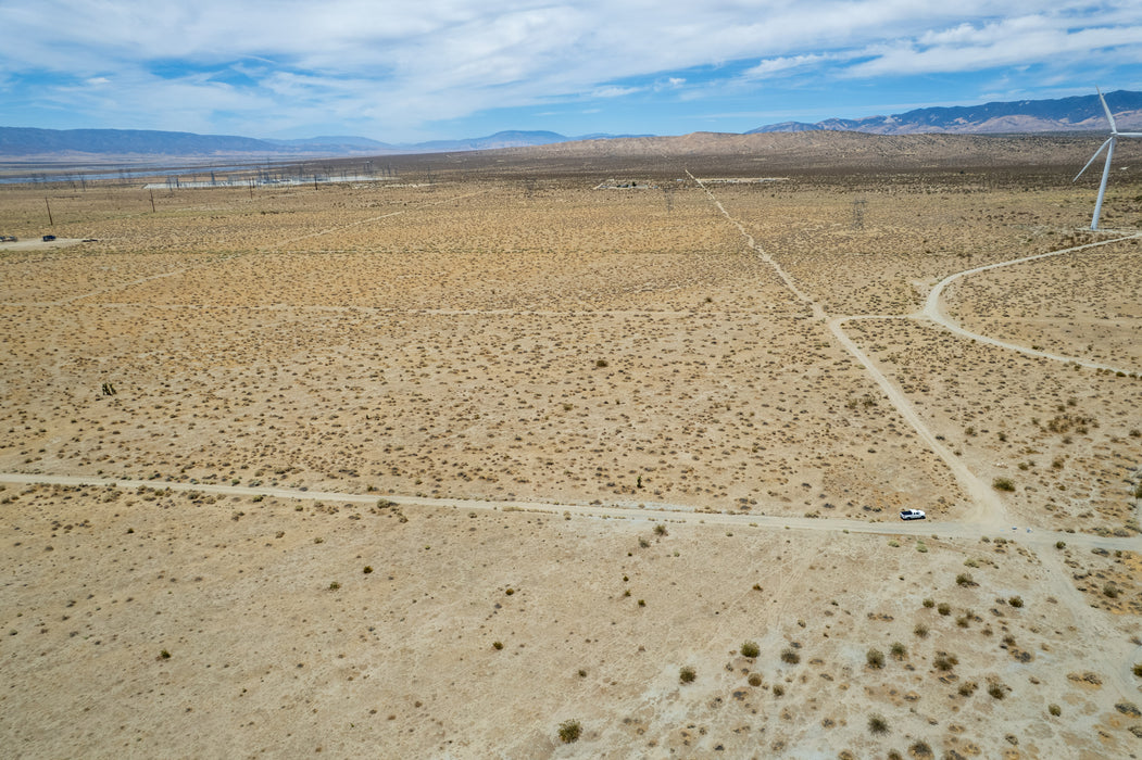 7.50 Acres Rosamond, Kern County, CA