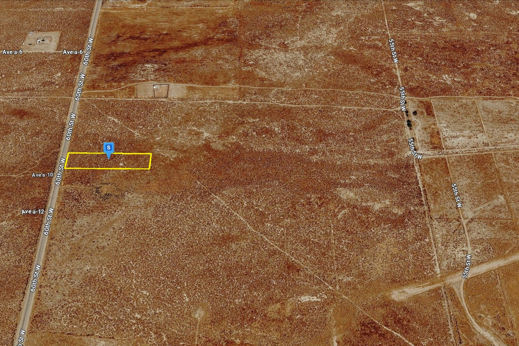 2.39 Acres Lancaster, Los Angeles County, CA (Power & Paved Road)