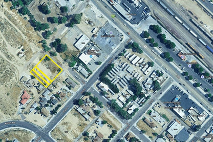 0.49 Acre Victorville, San Bernardino County, CA (Power, Water, & Paved Road)