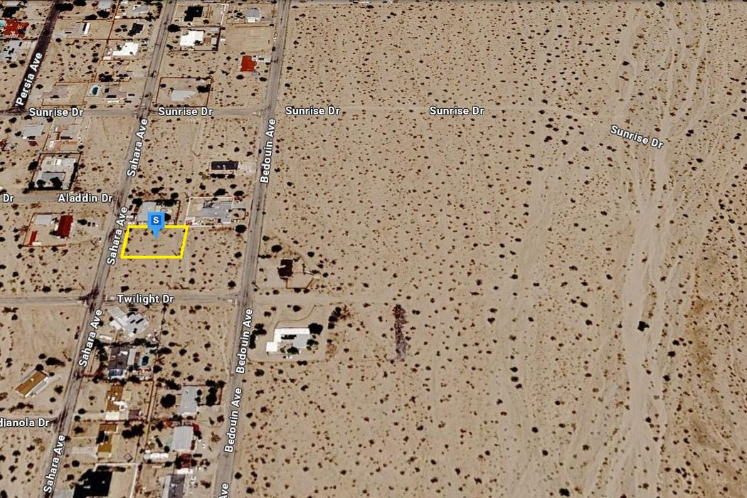 0.31 Acre Twentynine Palms, San Bernardino County, CA (Power, Water, & Paved Road)