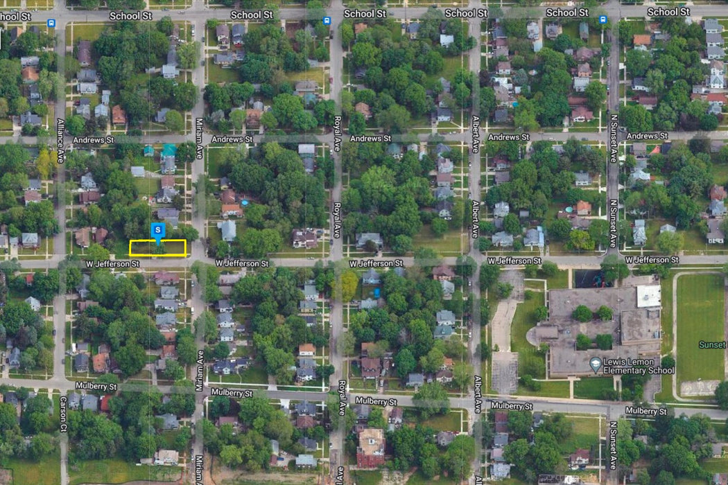 0.15 Acre Rockford, Winnebago County, IL (Power, Water, & Paved Road)