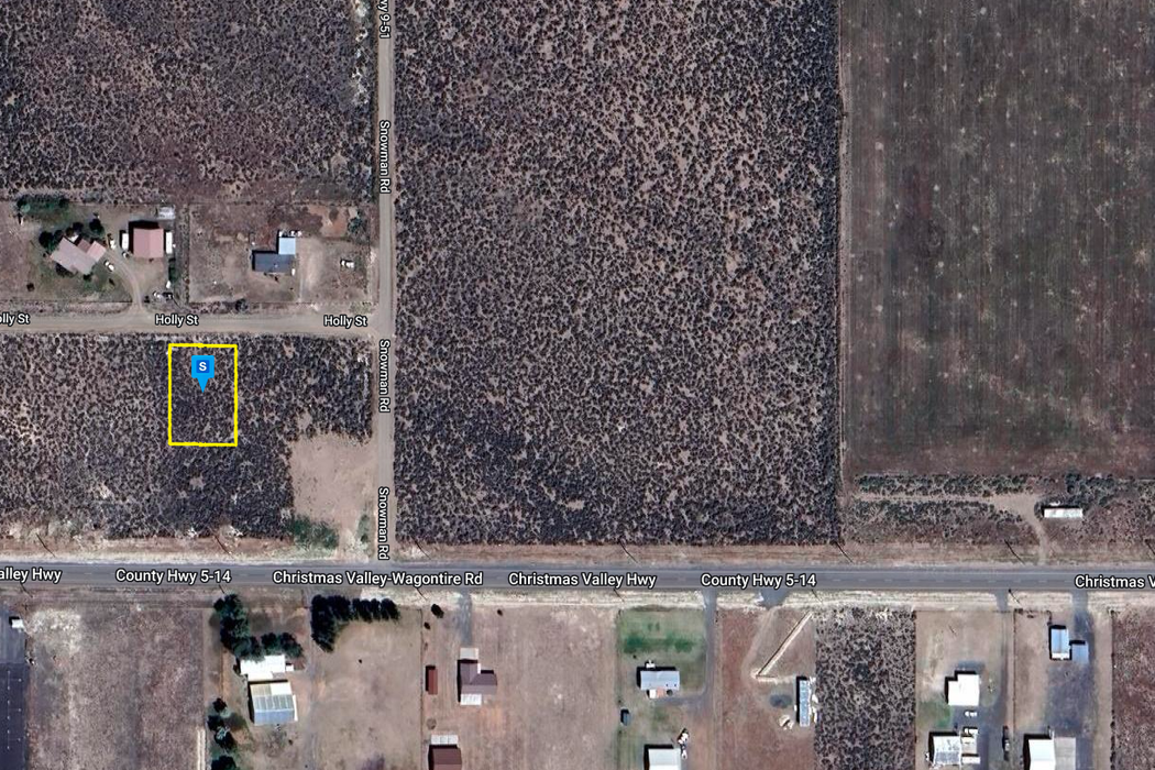 0.34 Acre Christmas Valley, Lake County, OR (Commercial Lot, Power, & Water)