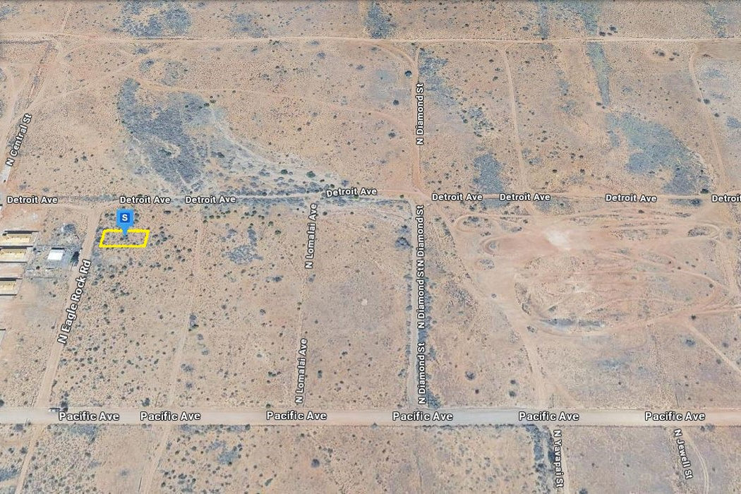 0.11 Acre Kingman, Mohave County, AZ (Power)