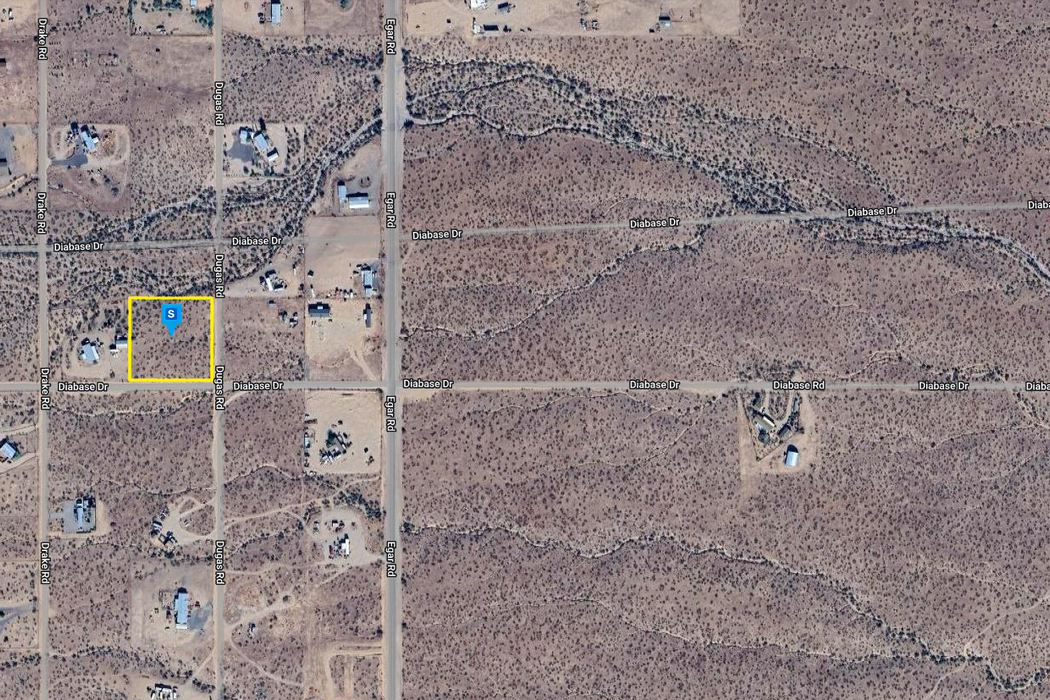 2.21 Acres Golden Valley, Mohave County, AZ (Power)