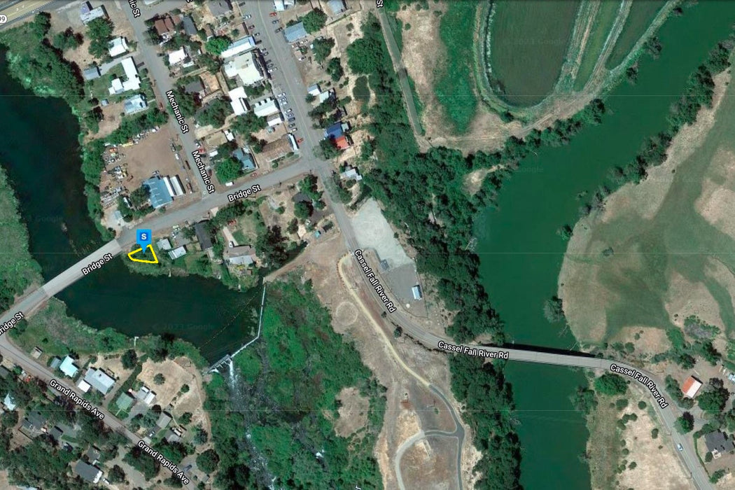 0.038 Acre Fall River Mills, Shasta County, CA (Power, Water, & Paved Road)