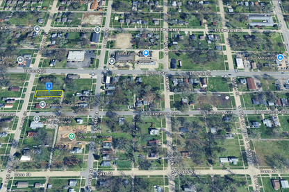 0.17 Acre Springfield, Sangamon County, IL (Power, Water, & Paved Road)