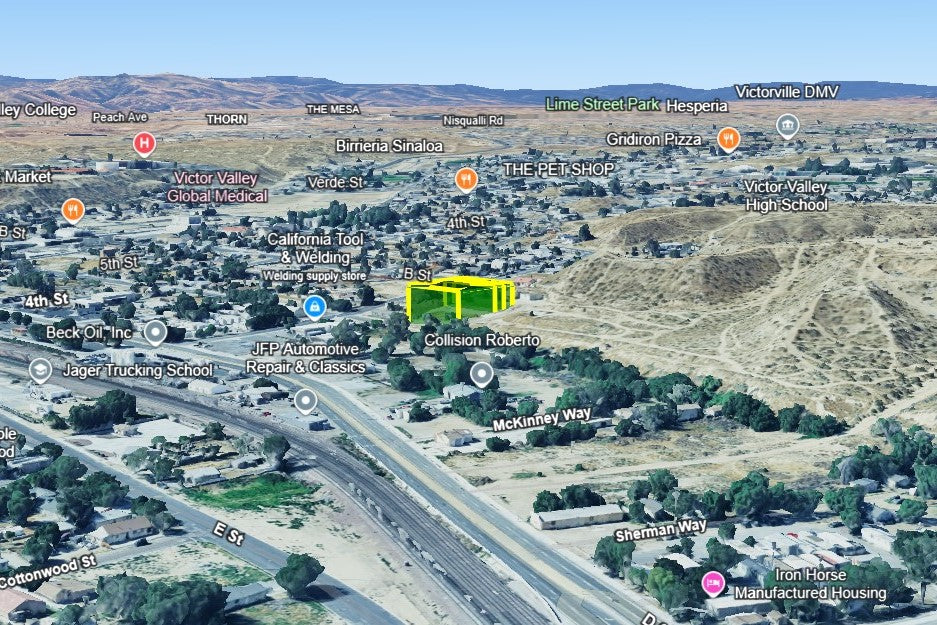 0.49 Acre Victorville, San Bernardino County, CA (Power, Water, & Paved Road)