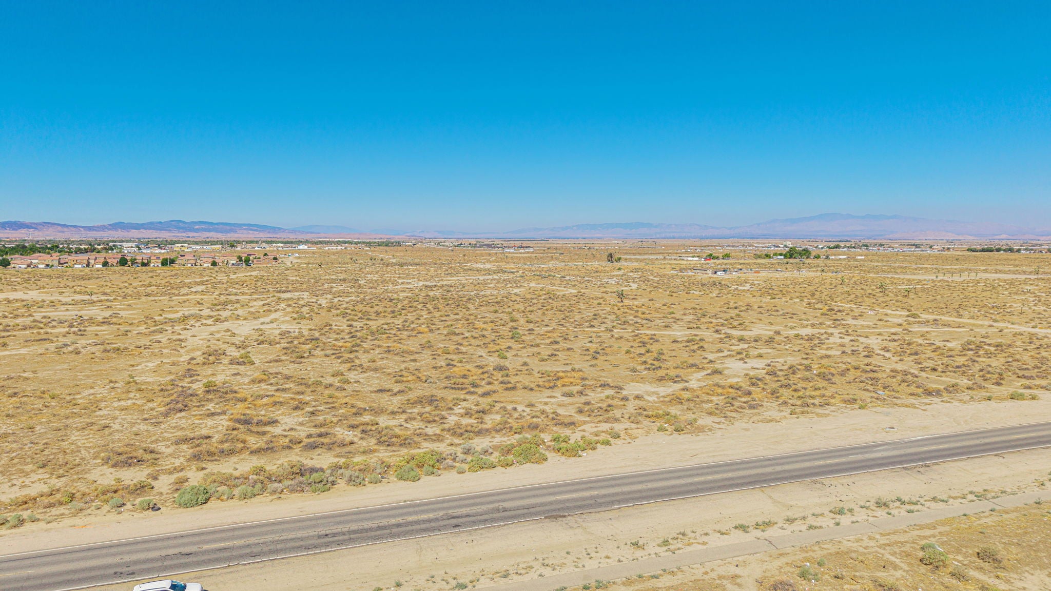 2.03 Acres Lancaster, Los Angeles County, CA (Paved Road)