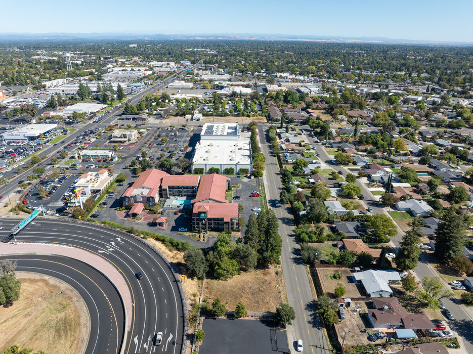 0.26 Acre Sacramento, Sacramento County, CA (Commercial Lot, Power, Water, & Paved Road)