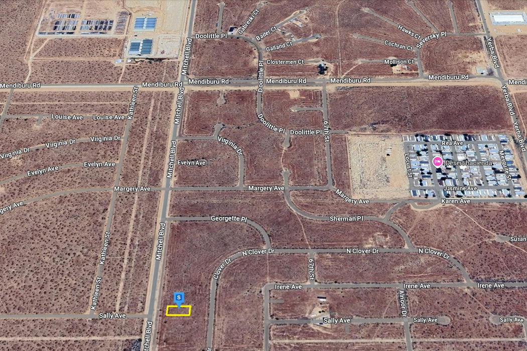 0.22 Acre California City, Kern County, CA (Water & Paved Road)