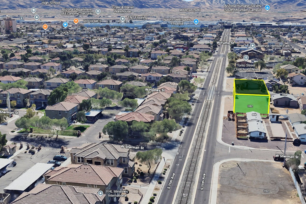 0.17 Acre Phoenix, Maricopa County, AZ (Power, Water, & Paved Road)