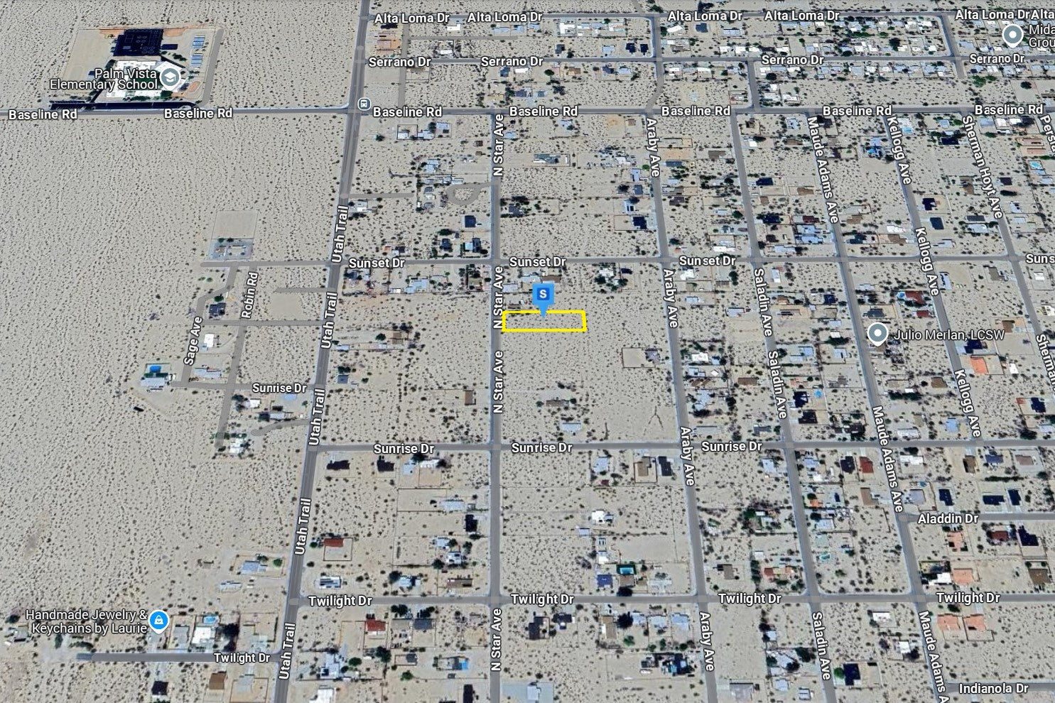 0.69 Acre Twentynine Palms, San Bernardino County, CA (Power, Water, & Paved Road)