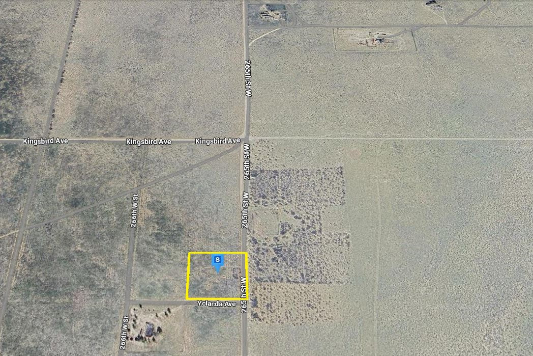 2.52 Acres Rosamond, Kern County, CA (Power)
