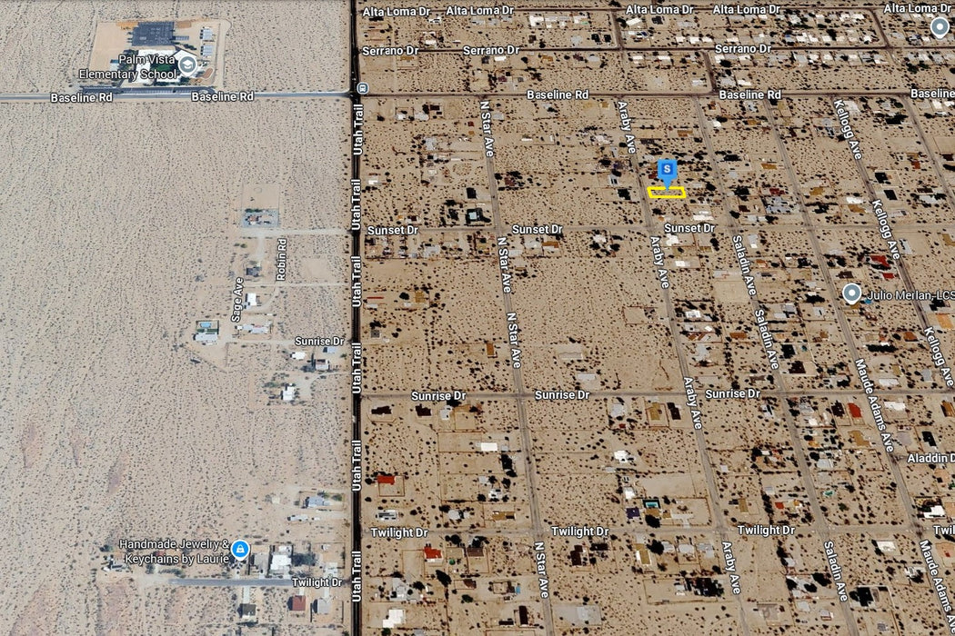 0.21 Acre Twentynine Palms, San Bernardino County, CA (Power, Water, & Paved Road)