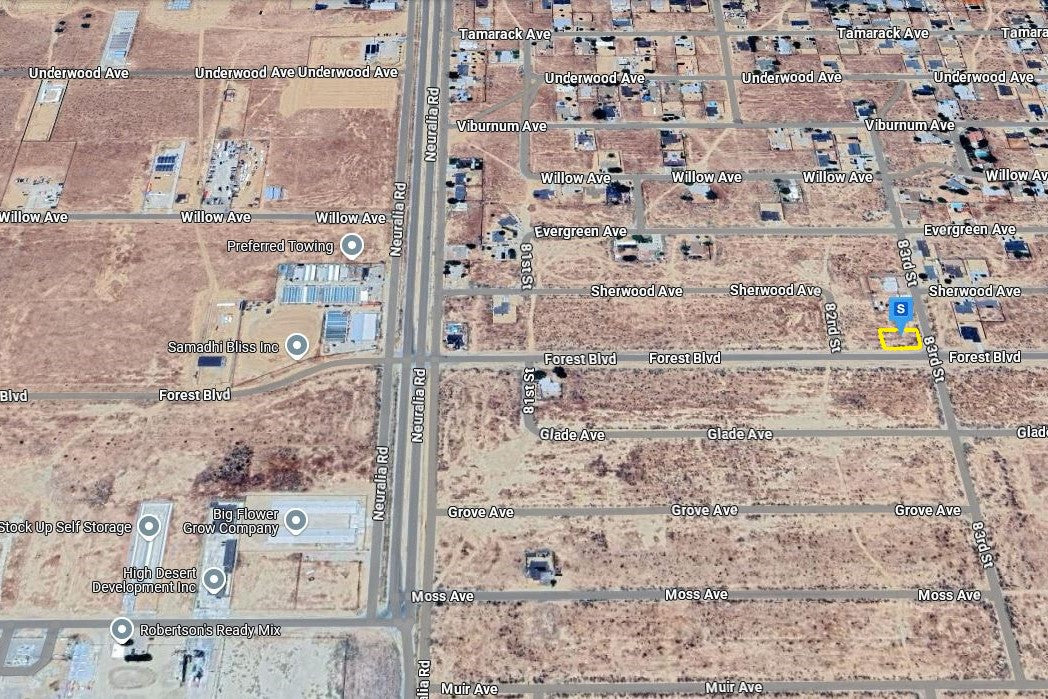 0.24 Acre California City, Kern County, CA (Power, Water, & Paved Road)