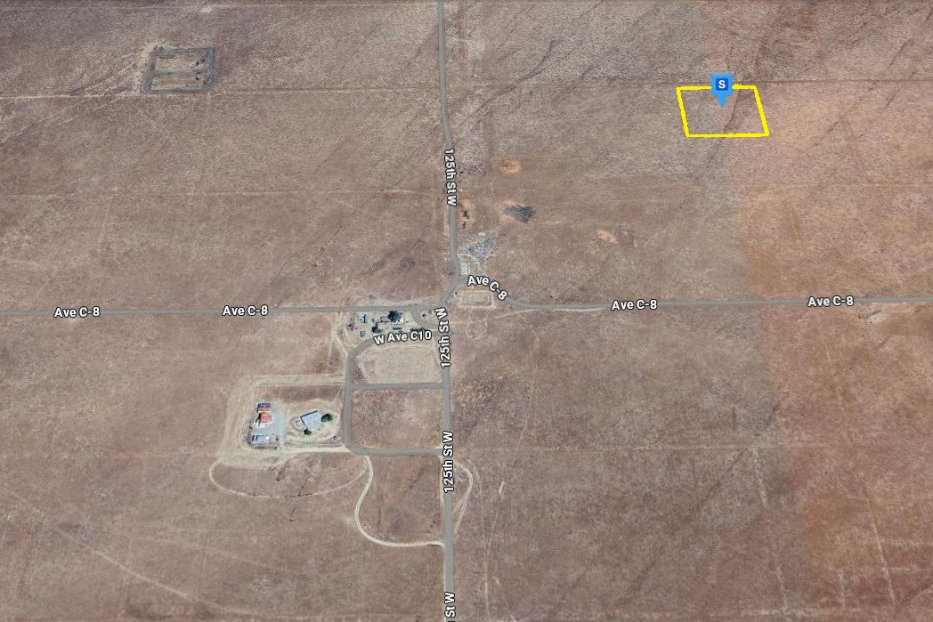 1.88 Acres Lancaster, Los Angeles County, CA