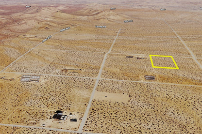 5 Acres Adelanto, San Bernardino County, CA