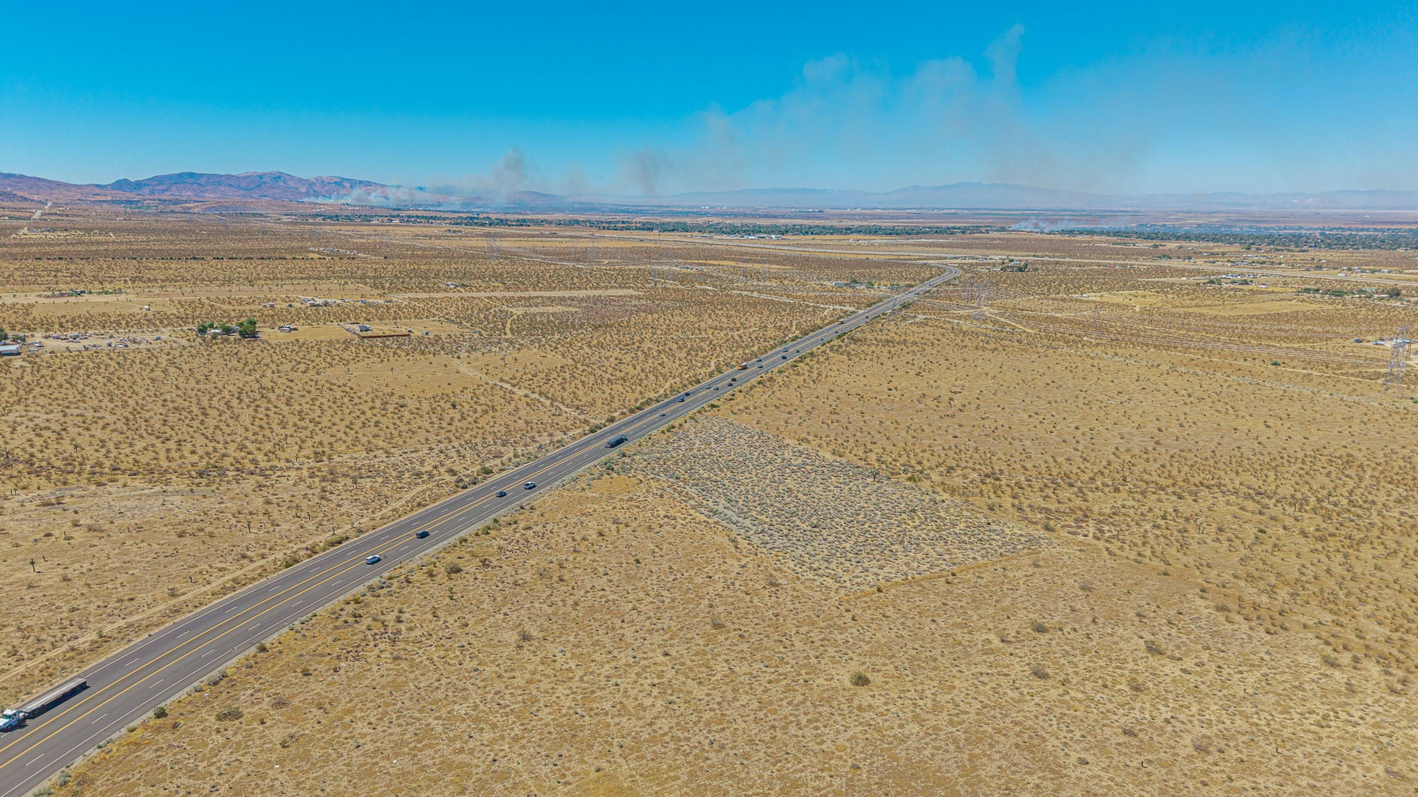 2.94 Acres Pearblossom, Los Angeles County, CA (Power, Water, & Paved Road)