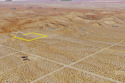 9.76 Acres Adelanto, San Bernardino County, CA