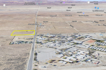 8.81 Acres Lancaster, Los Angeles County, CA (Commercial Lot, Power, & Paved Road)