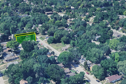 0.10 Acre Kansas City, Wyandotte County, KS (Power, Water, & Paved Road)
