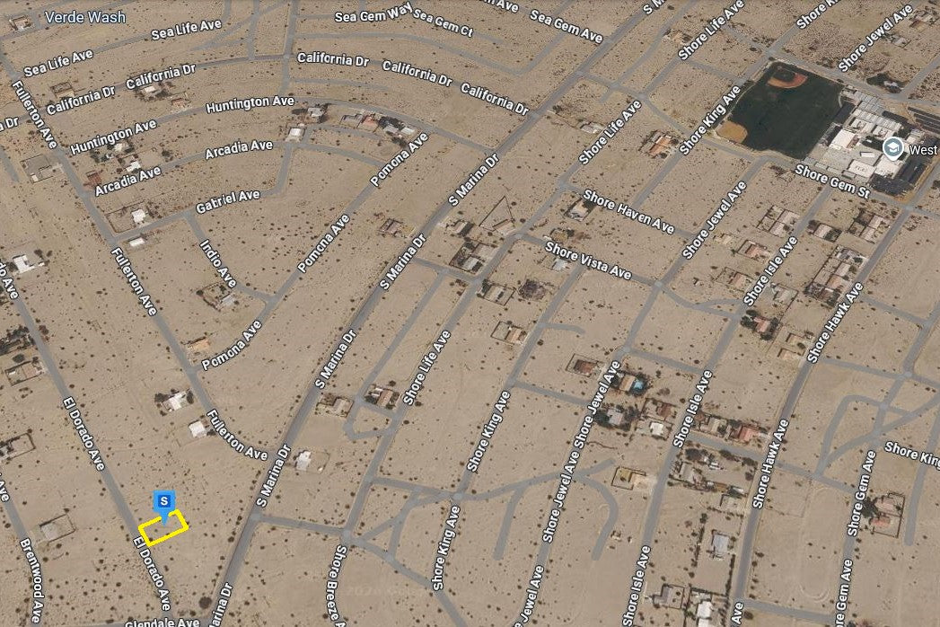 0.23 Acre Salton City, Imperial County, CA (Power & Paved Road)