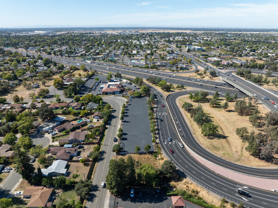 0.26 Acre Sacramento, Sacramento County, CA (Commercial Lot, Power, Water, & Paved Road)